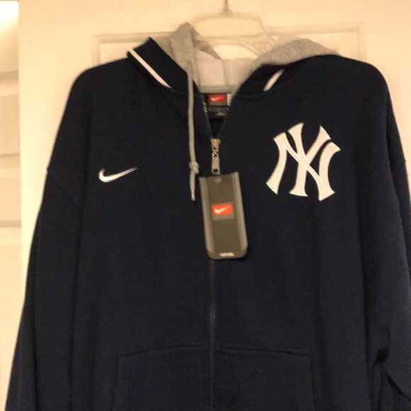 nike yankees hoodie